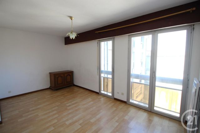 Appartement F1 à louer - 1 pièce - 25.8 m2 - SAVERNE - 67 - ALSACE - Century 21 Pays Du Haut Barr Appartement F1 à louer - 1 pièce - 25.8 m2 - SAVERNE - 67 - ALSACE - Century 21 Pays Du Haut Barr