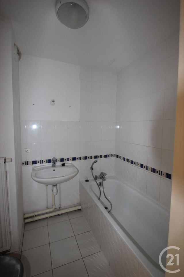 Afficher la photo en grand Appartement F3 à louer - 3 pièces - 56.75 m2 - MARMOUTIER - 67 - ALSACE - Century 21 Pays Du Haut Barr