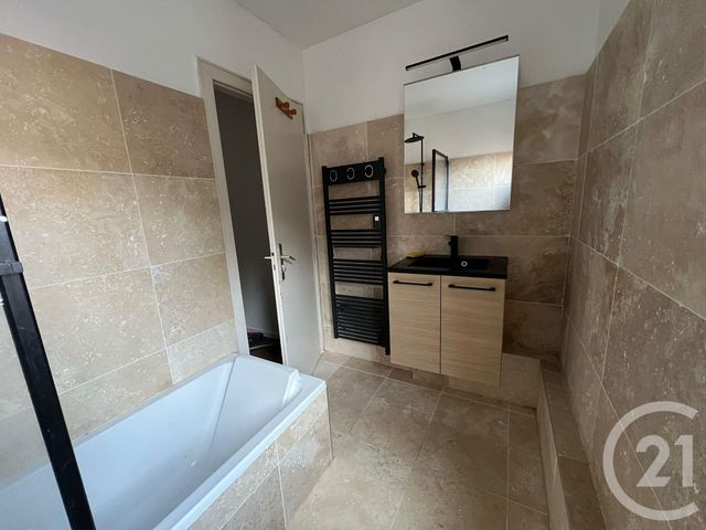 Appartement F2 à vendre - 2 pièces - 57.0 m2 - SAVERNE - 67 - ALSACE - Century 21 Pays Du Haut Barr