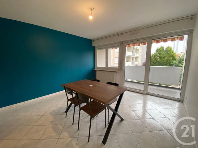 Afficher la photo en grand Appartement F2 à louer - 2 pièces - 97.0 m2 - HOENHEIM - 67 - ALSACE - Century 21 Pays Du Haut Barr