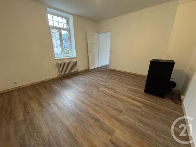 Appartement F5 à louer - 5 pièces - 95.0 m2 - LUTZELBOURG - 57 - LORRAINE - Century 21 Pays Du Haut Barr