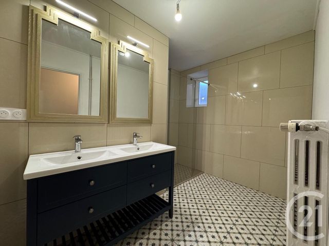 Appartement F5 à louer - 5 pièces - 95.0 m2 - LUTZELBOURG - 57 - LORRAINE - Century 21 Pays Du Haut Barr