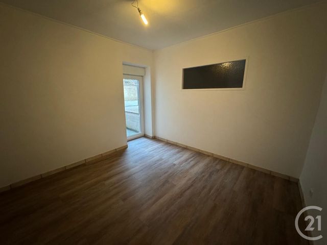 Appartement F5 à louer - 5 pièces - 95.0 m2 - LUTZELBOURG - 57 - LORRAINE - Century 21 Pays Du Haut Barr