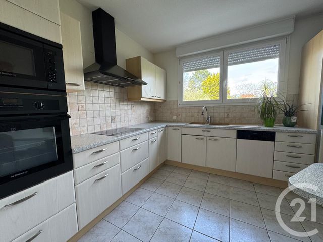 Appartement F3 à louer - 3 pièces - 89.11 m2 - SAVERNE - 67 - ALSACE - Century 21 Pays Du Haut Barr