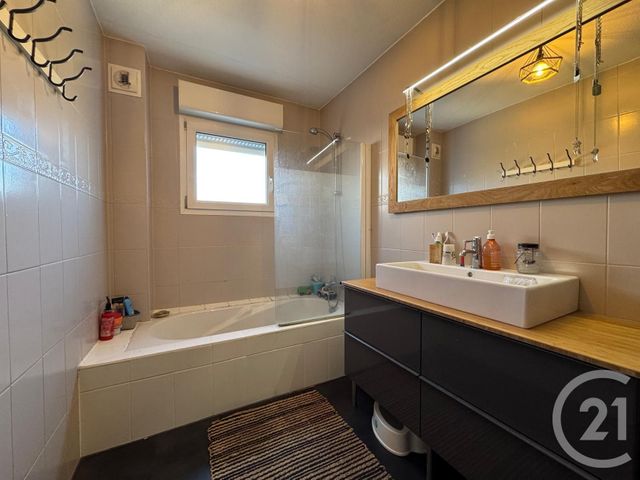 Appartement F3 à louer - 3 pièces - 80.0 m2 - SAVERNE - 67 - ALSACE - Century 21 Pays Du Haut Barr