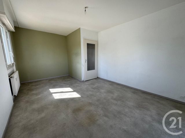 Appartement F3 à louer - 3 pièces - 63.28 m2 - SAVERNE - 67 - ALSACE - Century 21 Pays Du Haut Barr