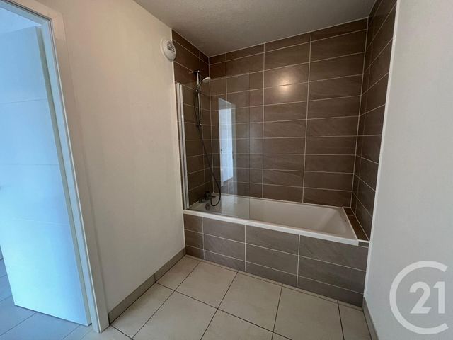Appartement F3 à louer - 3 pièces - 63.37 m2 - BRUMATH - 67 - ALSACE - Century 21 Pays Du Haut Barr