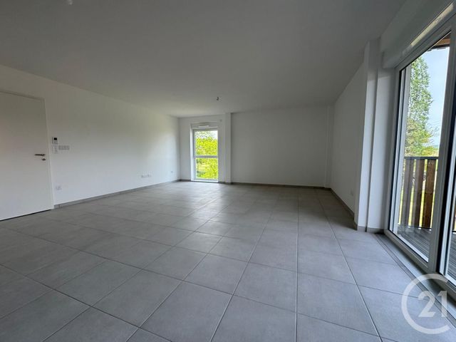 Appartement F3 à louer - 3 pièces - 77.84 m2 - MONSWILLER - 67 - ALSACE - Century 21 Pays Du Haut Barr