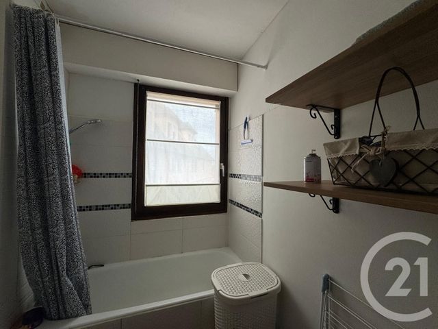 Appartement F2 à louer - 2 pièces - 42.0 m2 - SAVERNE - 67 - ALSACE - Century 21 Pays Du Haut Barr