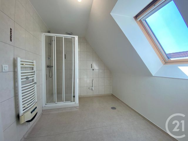 Appartement F4 à louer - 4 pièces - 76.25 m2 - DETTWILLER - 67 - ALSACE - Century 21 Pays Du Haut Barr