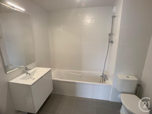 Appartement F2 à louer - 2 pièces - 47.0 m2 - SAVERNE - 67 - ALSACE - Century 21 Pays Du Haut Barr