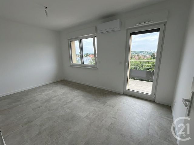 Appartement F3 à louer - 3 pièces - 75.0 m2 - SCHWINDRATZHEIM - 67 - ALSACE - Century 21 Pays Du Haut Barr