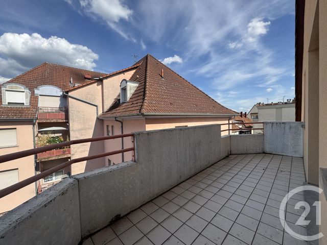 Appartement F3 à vendre - 3 pièces - 90.0 m2 - HAGUENAU - 67 - ALSACE - Century 21 Pays Du Haut Barr