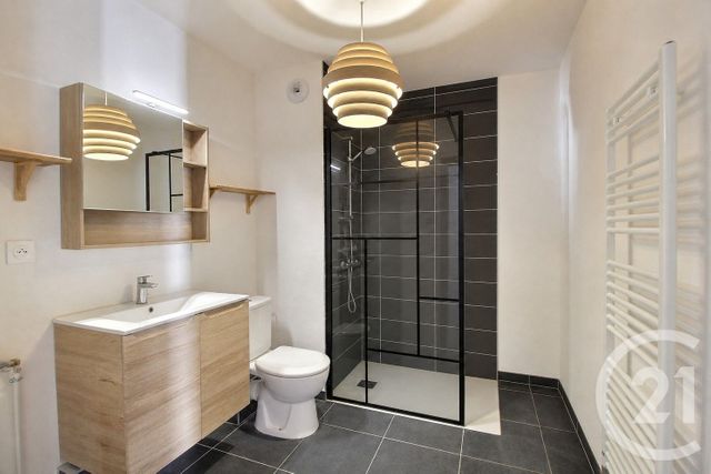 Appartement F2 à vendre - 2 pièces - 44.0 m2 - HAGUENAU - 67 - ALSACE - Century 21 Pays Du Haut Barr