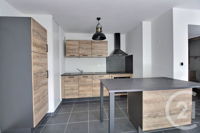 Appartement F2 à vendre - 2 pièces - 44.0 m2 - HAGUENAU - 67 - ALSACE - Century 21 Pays Du Haut Barr