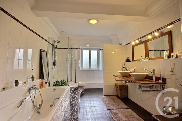 maison à vendre - 8 pièces - 206.0 m2 - WINGEN SUR MODER - 67 - ALSACE - Century 21 Pays Du Haut Barr
