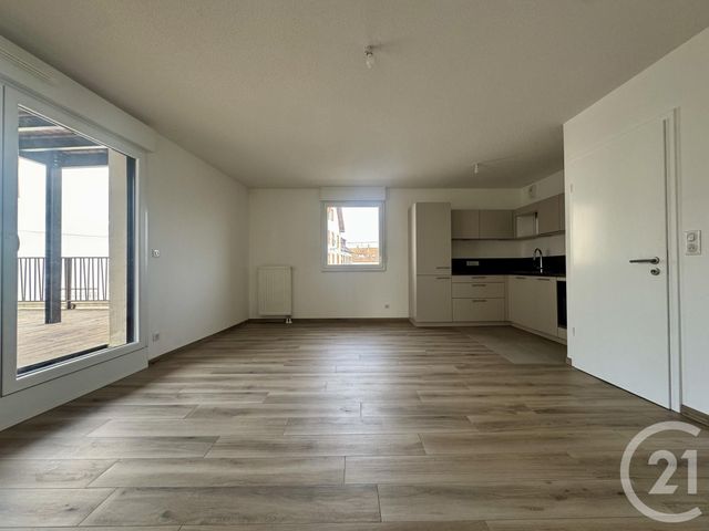 Appartement F3 à louer - 3 pièces - 63.5 m2 - HAGUENAU - 67 - ALSACE - Century 21 Pays Du Haut Barr