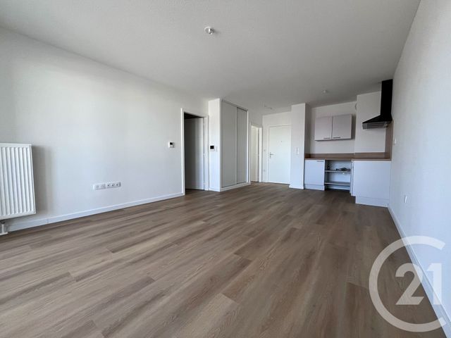 Appartement F2 à louer - 2 pièces - 55.45 m2 - HAGUENAU - 67 - ALSACE - Century 21 Pays Du Haut Barr