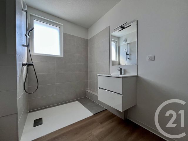 Appartement F2 à louer - 2 pièces - 54.83 m2 - HAGUENAU - 67 - ALSACE - Century 21 Pays Du Haut Barr