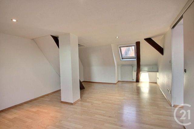 Appartement F5 à louer - 5 pièces - 122.77 m2 - OBERBRONN - 67 - ALSACE - Century 21 Pays Du Haut Barr